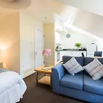 Saco Jersey - Merlin House 4* Saint Helier Jersey