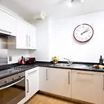 Saco Jersey - Merlin House 4*