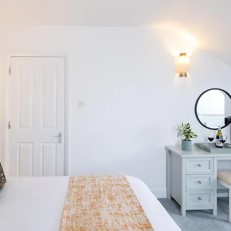 Saco Jersey - Merlin House Apartahotel 4*