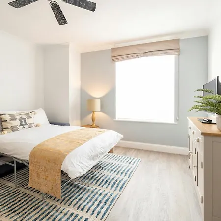 Aparthotel Saco Jersey - Merlin House