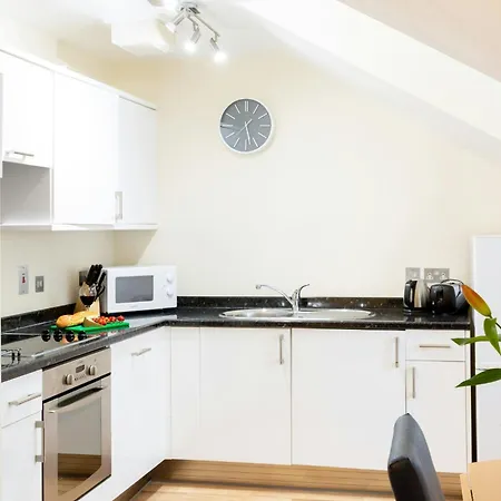 Saco Jersey - Merlin House Aparthotel Saint Helier Jersey