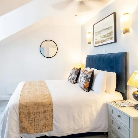 Saco Jersey - Merlin House 4* Saint Helier Jersey