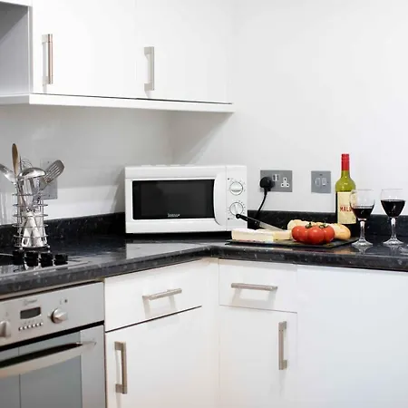Lejlighedshotel Saco Jersey - Merlin House