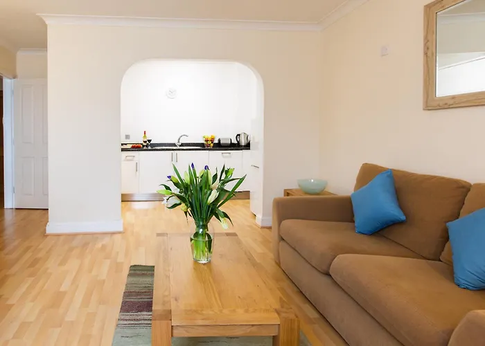 Saco Jersey - Merlin House 4*