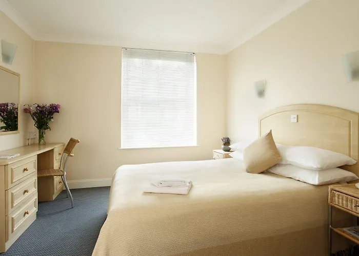 Saco Jersey - Merlin House Saint Helier Jersey