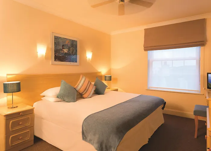 Saco Jersey - Merlin House Saint Helier Jersey