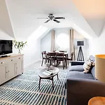 Saco Jersey - Merlin House Hotel apartamentowy 4*