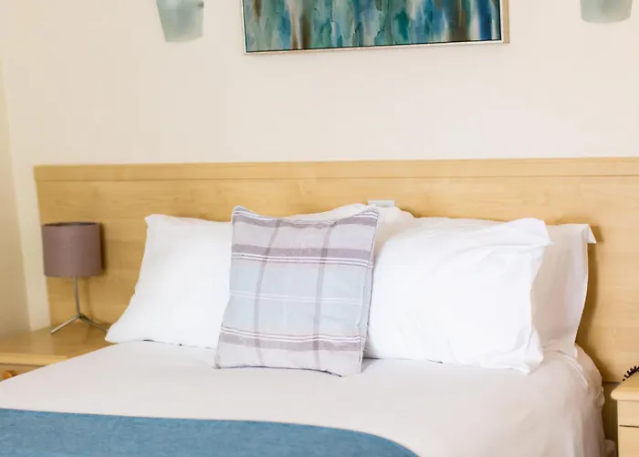 Saco Jersey - Merlin House 4*