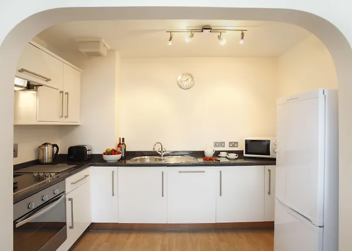 Saco Jersey - Merlin House Saint Helier Jersey