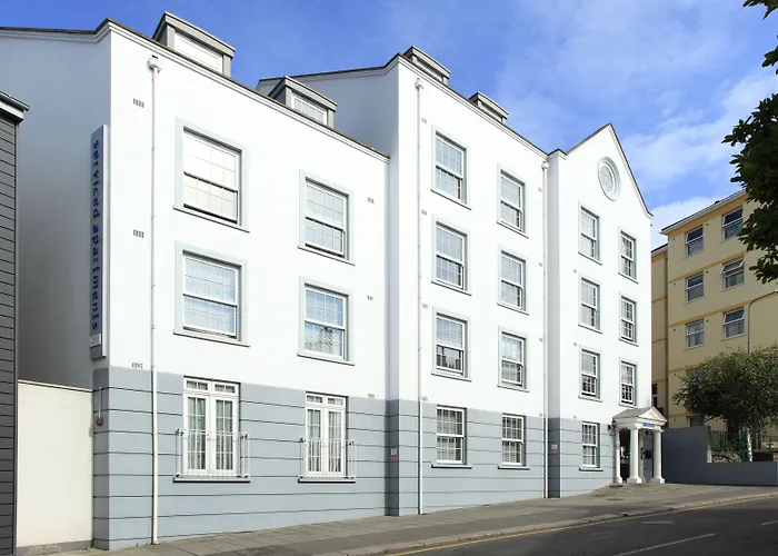 Saco Jersey - Merlin House 4*