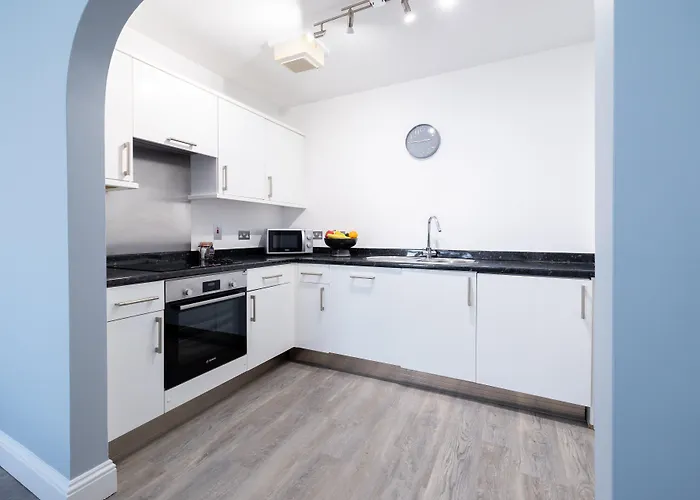 Saco Jersey - Merlin House Saint Helier Jersey