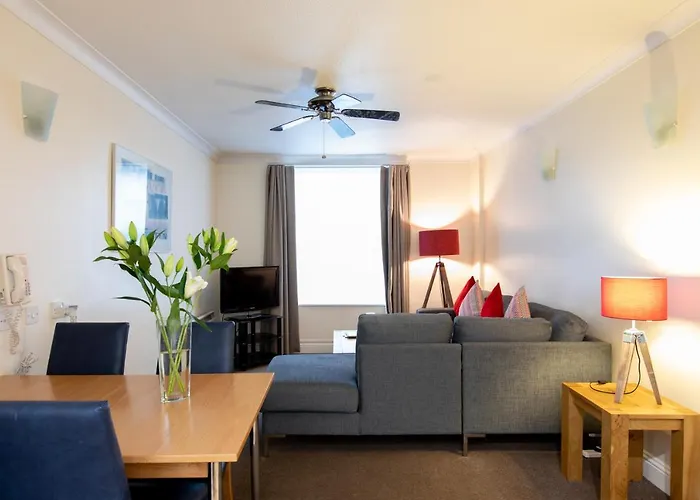 Saco Jersey - Merlin House 4*